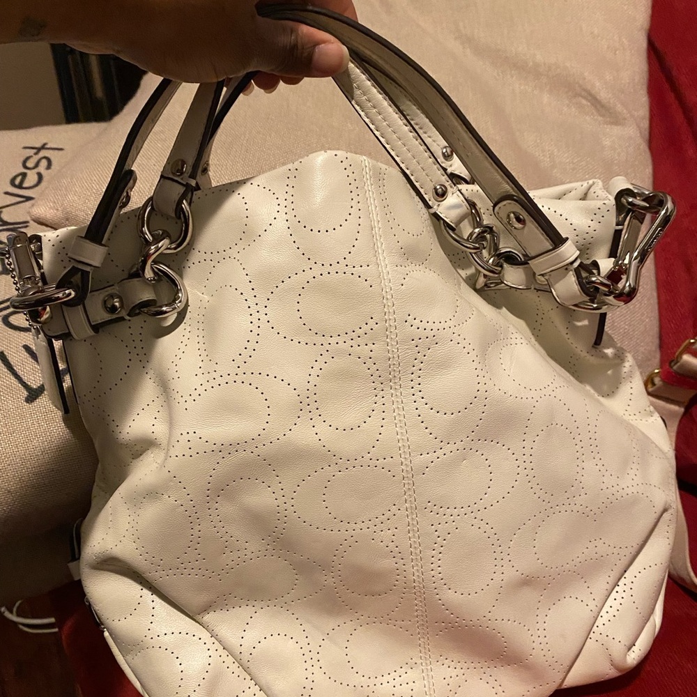 Coach bag off white
